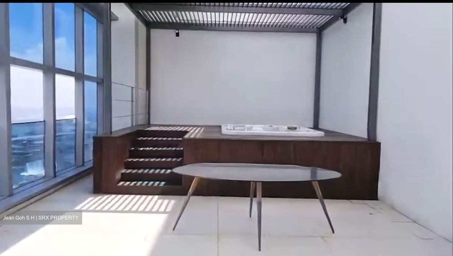 Marina Bay Residences (D1), Condominium #571616381